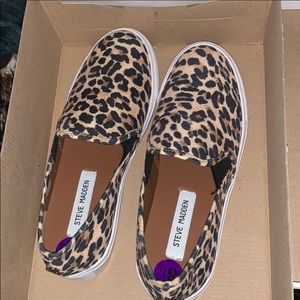 Steve Madden Leopard Slip-on Sneakers 8.5
